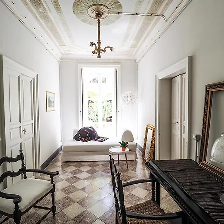 Palazzo Degli Antoci Guest house Ragusa