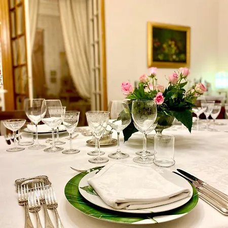 Palazzo Degli Antoci 4* Ragusa